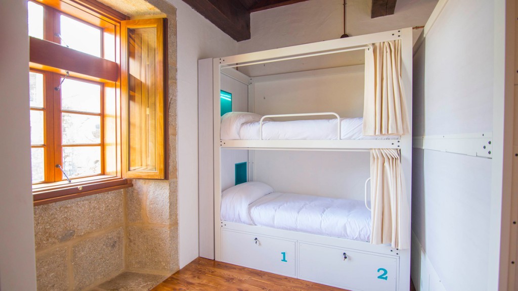 Hostel Monasterio de Moraime 020