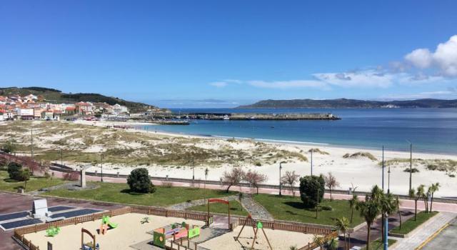 Hotel Playa de Laxe 23