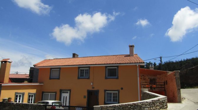 Apartamentos Currás (Touriñán)