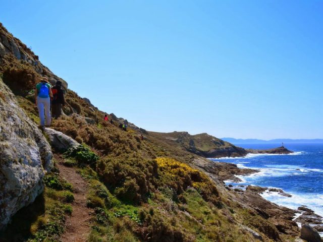 Bajada a Faro Roncudo